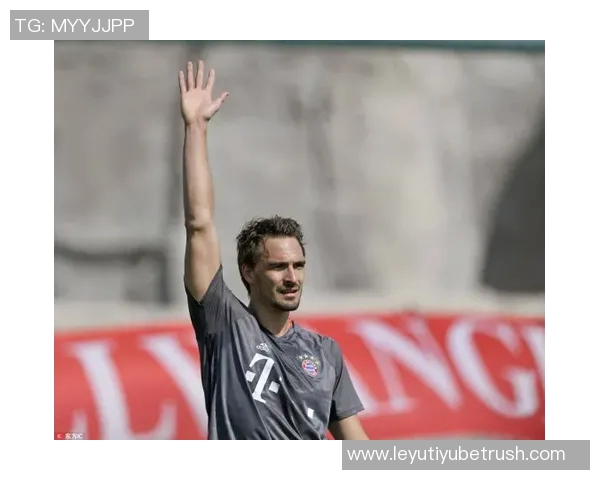 拜仁对小将卡尔保持谨慎态度避免世界杯争议影响其发展 拜仁对小将卡尔保持谨慎态度避免世界杯争议影响其发展