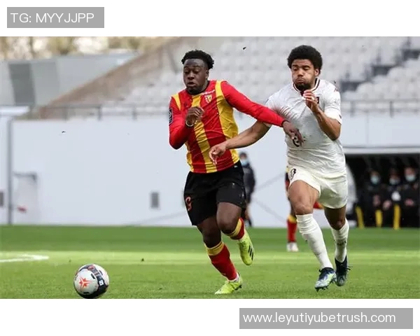 朗斯主帅盛赞乌多尔表现出色期待入选法国队 朗斯主帅盛赞乌多尔表现出色期待入选法国队