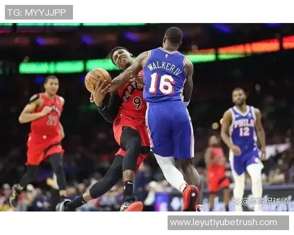 东部冠军争夺战骑士领跑27尼克斯紧随其后活塞仅13落后