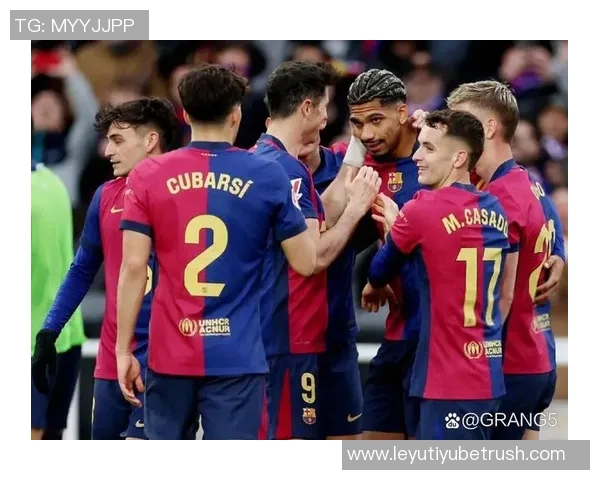 巴萨两季十月战绩对比分析去年全胜今年表现下滑进球失球差异明显